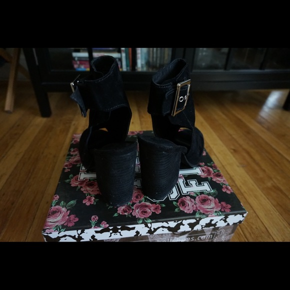 Brand New Jeffrey Campbell Brianna Black suede - Picture 6 of 8